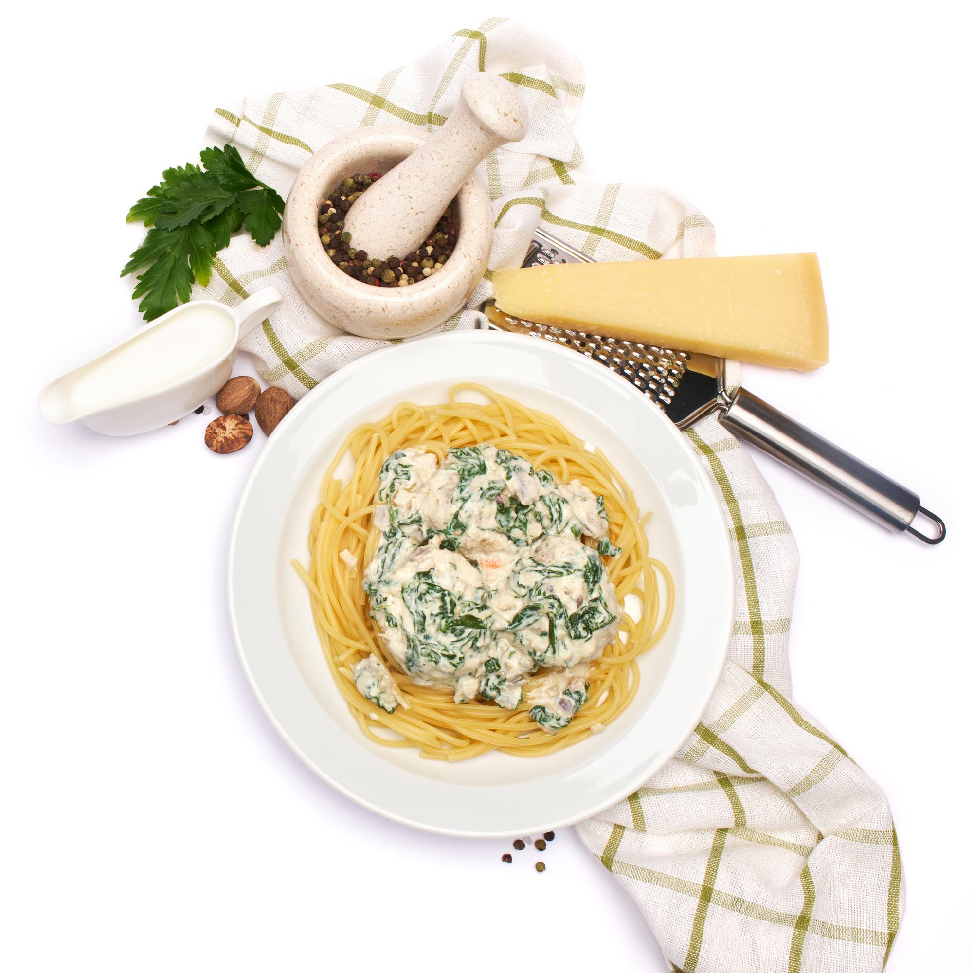 Pasta fatta in casa con sugo delicato